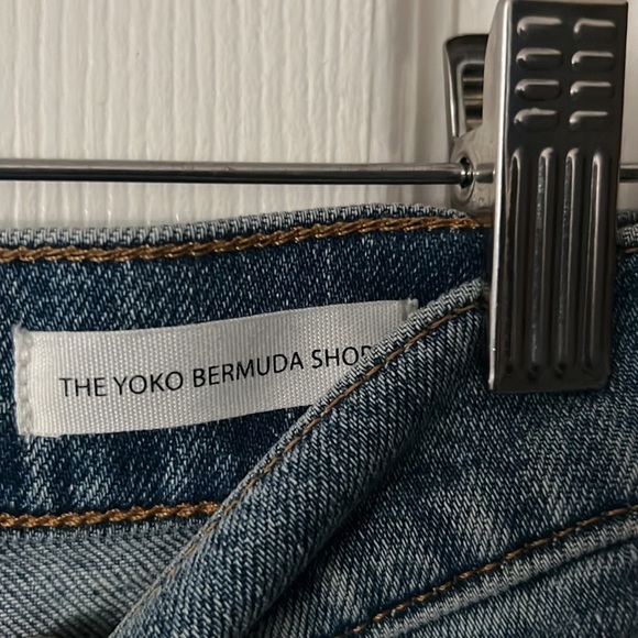 Denim Forum  Jean Shorts‎ - Picture 3 of 5